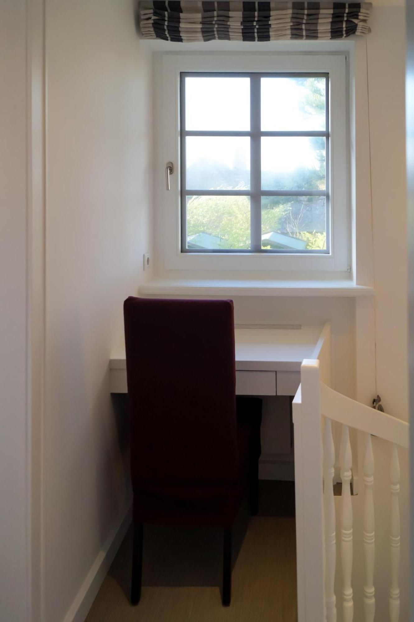 Apartment Hues Claire Kampen